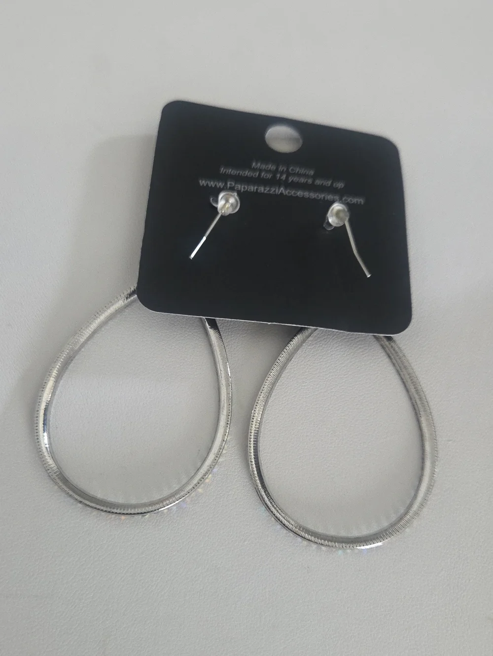 Paparazzi Irridescent Teardrop Multi Earrings NWT